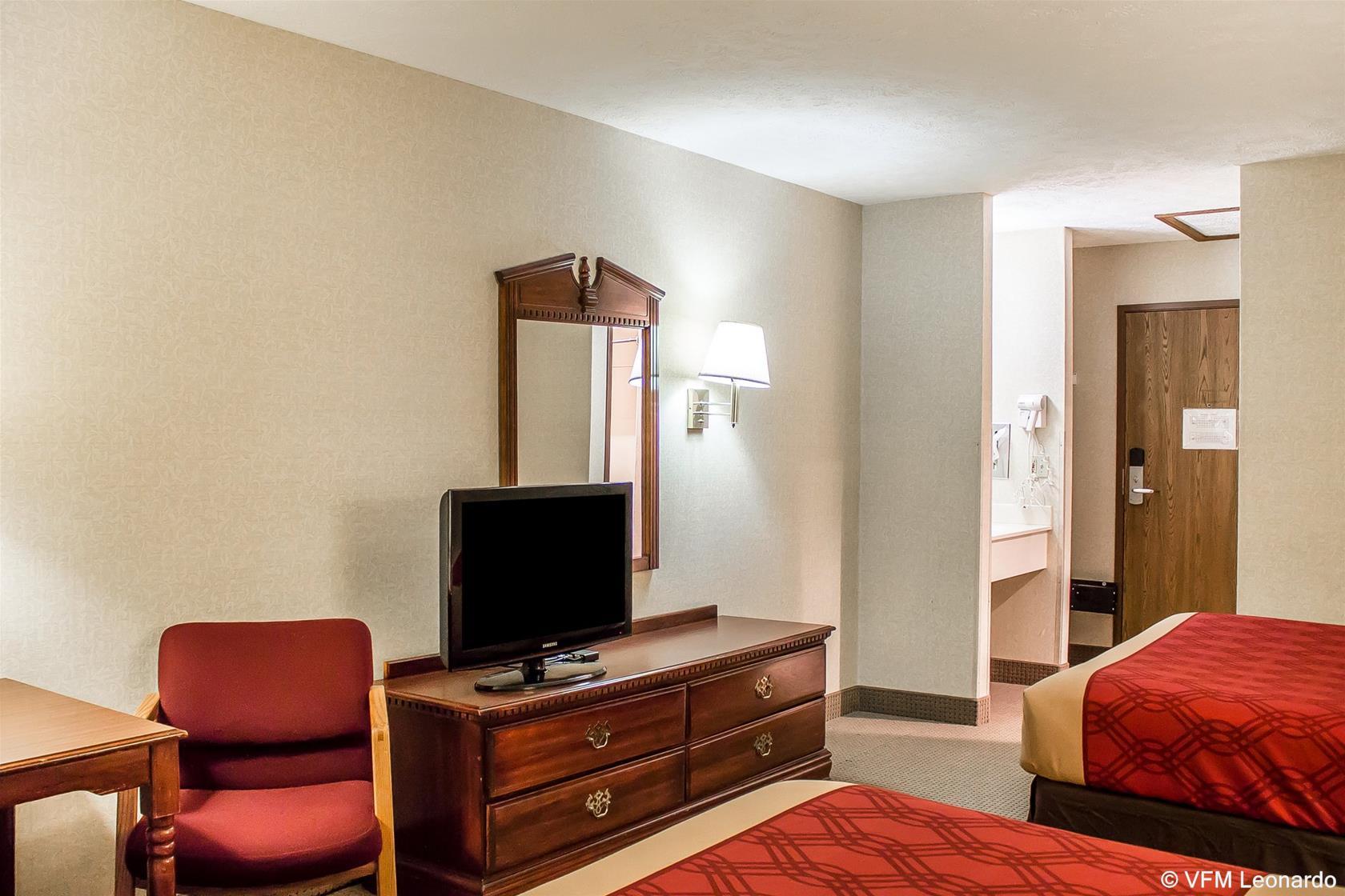 Econo Lodge Traverse City Luaran gambar
