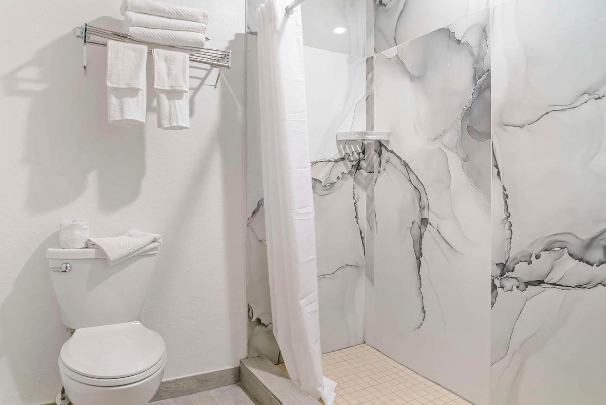 Econo Lodge Traverse City Luaran gambar