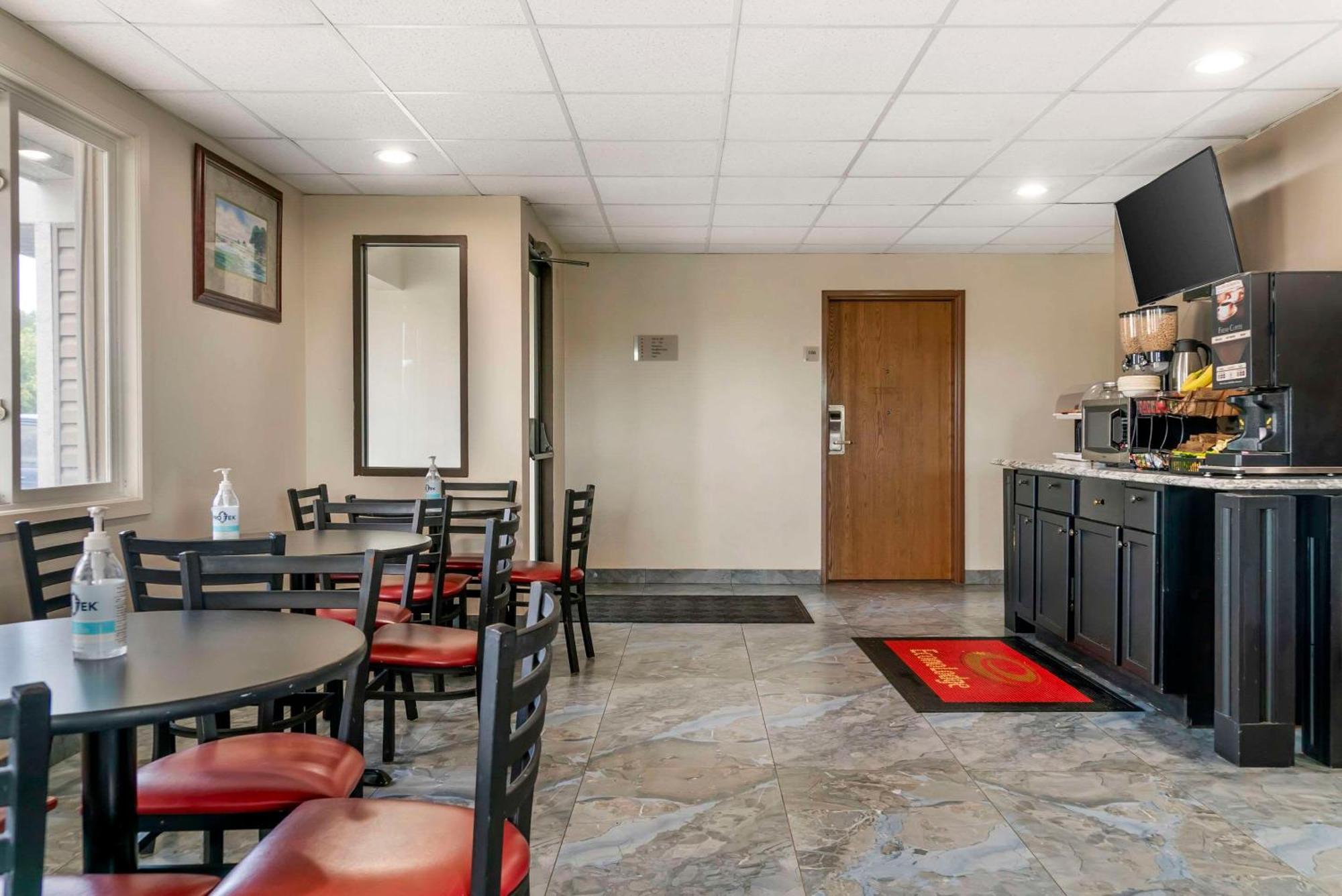 Econo Lodge Traverse City Luaran gambar