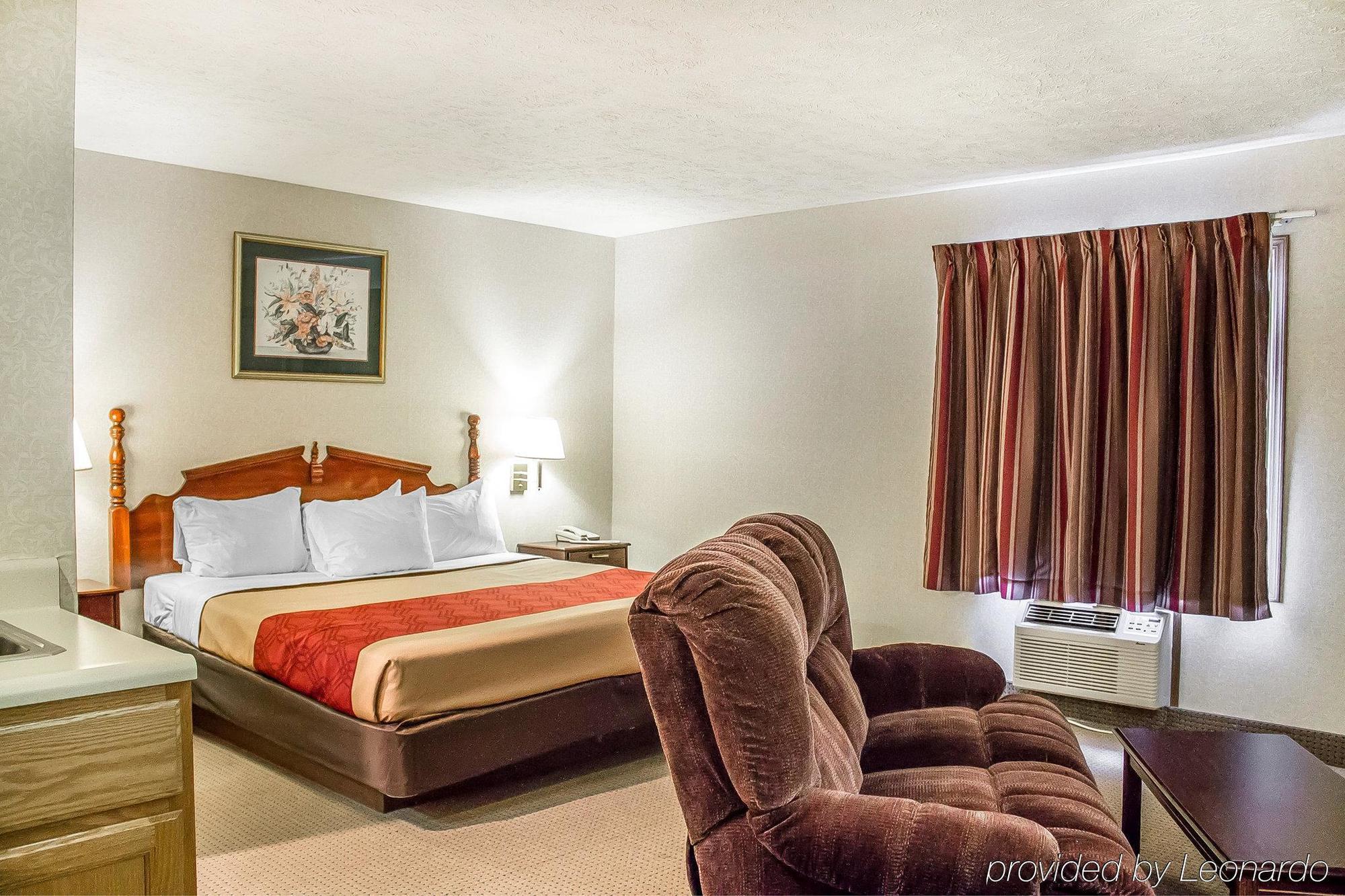 Econo Lodge Traverse City Luaran gambar
