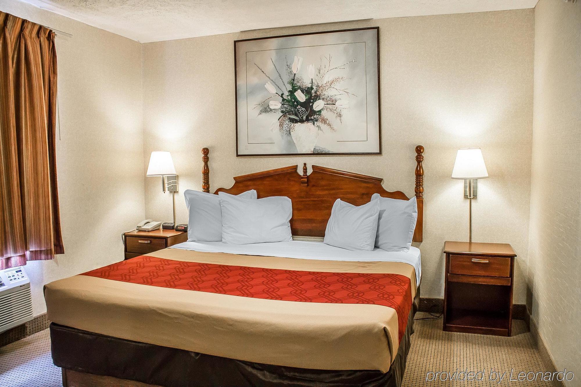 Econo Lodge Traverse City Luaran gambar