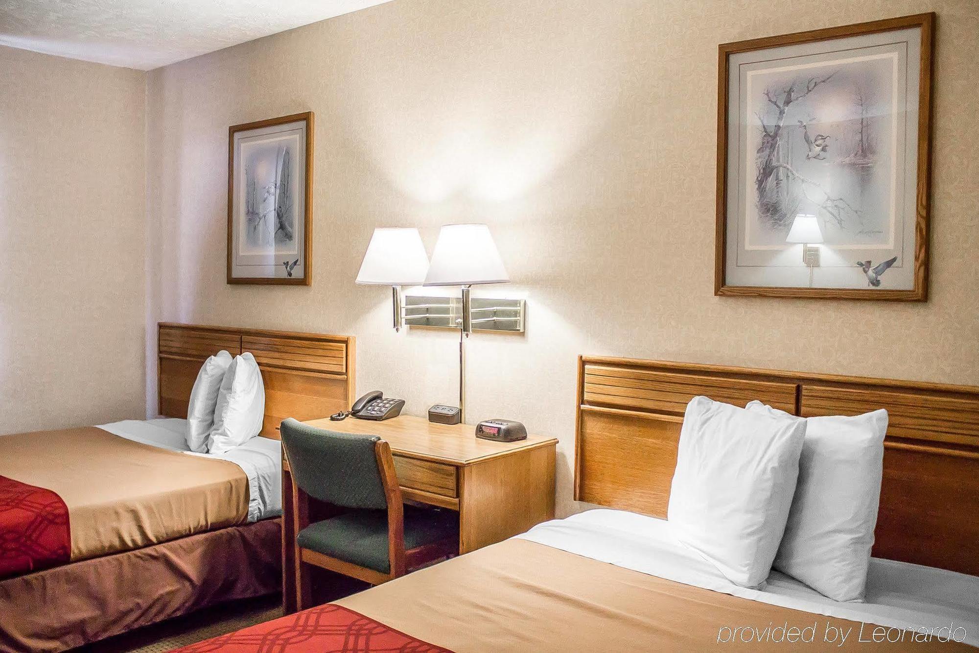 Econo Lodge Traverse City Luaran gambar